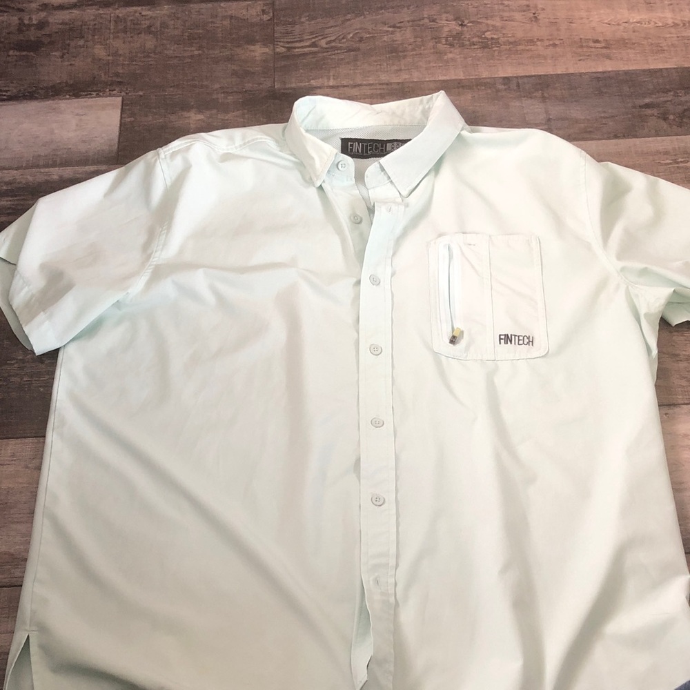 Fintech Short-Sleeve Button-Down Shirt in Pale Mint